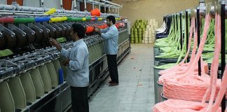 معاون وزیر صنعت: صنعت نساجی حال خوبی ندارد