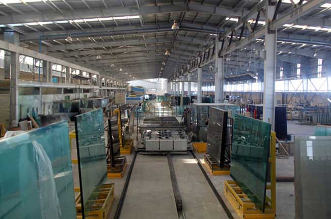 رونق تولید و صادرات صنعت شیشه