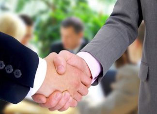 بهره گیری از فاینانس برای کمک به توسعه کشور