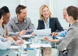 چطور به کارمندان در محیط کار انگیزه بدهیم