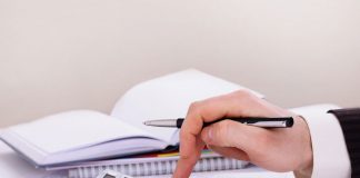 در زیرزمین سیاه اقتصاد ایران چه خبر است؟