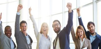 چطور جلوی افت انگیزه کارکنان را بگیریم