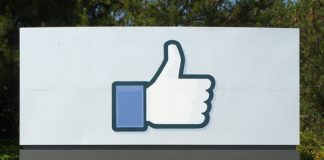 درآمد تبلیغاتی فیسبوک از مرز ۱۰ میلیارد دلار عبور کرد