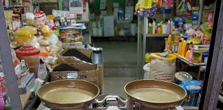 ۸۰۰ هزار واحد صنفی بدون پروانه داریم