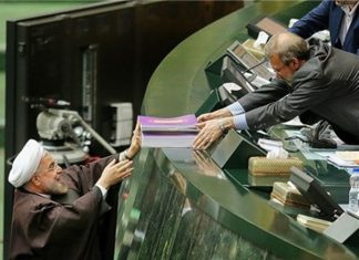 بودجه سال 98 حدود 131 هزار میلیارد تومان کسری داشت