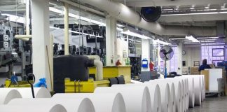 صحافان کاغذ را به قیمت آزاد خریدند/ دفتر مشق 40 برگ 4 هزار تومان