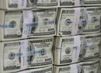 اتاق بازرگانی تهران: نرخ واقعی دلار 4500 تومان است