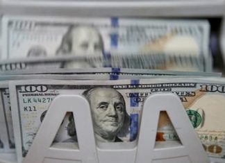 چرا دلار گران شد؟