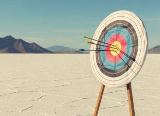 چگونه مشتریهایی با انتظارات نابهجا را مدیریت کنیم