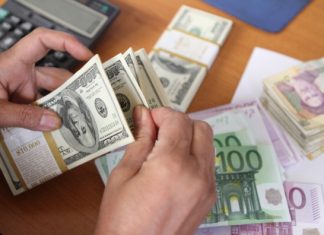 چرا سرمایه ایرانیها به وطن برنمیگردد؟