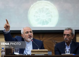 ظریف: خیال نکنید اگر روحانی رفت واصولگرایان آمدند موفق میشوند