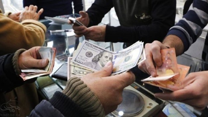 همتی:‌ مردم مطمئن باشند بانک مرکزی به بازار ارز مسلط است