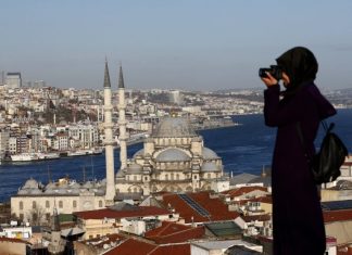 ۱۰ میلیون ایرانی پارسال به خارج سفر کردند