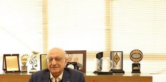 محمد اعتماد ، بنیانگذار پوشاک ماکسیم محمد اعتماد مدیرعامل پوشاک ماکسیم