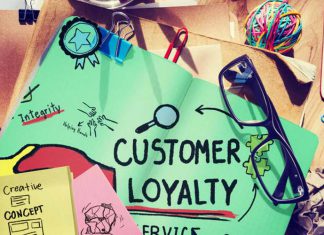 چگونه مشتریان وفادار داشته باشیم (راهنمای جامع برنامه وفاداری مشتری)