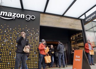 آینده تجارت الکترونیک آمازون از پیشگامان تجارت الکترونیک در دنیا است