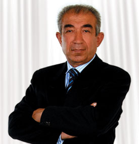 محسن اخوان جم بنیانگذار و مدیرعامل شرکت تولید لوازم آشپزخانه اخوان