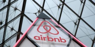 ارزش Airbnb به بیش از ۱۰۰ میلیارد دلار رسید airbnb