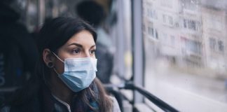 چرا پس از تزریق واکسن کرونا همچنان باید از ماسک استفاده کرد؟