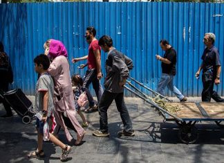 آیا شادی به سطح درآمد افراد وابسته است شادی