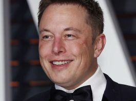 تیک آبی توئیتر پولی می شود ایلان ماسک