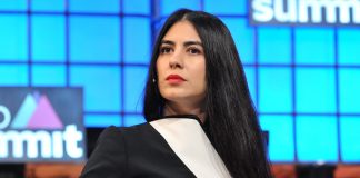 نگاهی به زندگی شهرزاد رفعتی كارآفرين ايرانی شهرزاد رفعتی بنیانگذار و مدیر ارشد شرکت فناوری «BroadbandTV » در ونکوور کانادا است