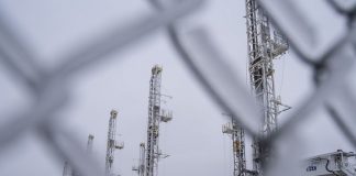 نفت 64 دلار شد قیمت نفت