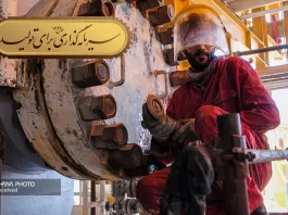 معرفی ۲۰۰ فرصت سرمایهگذاری در صنعت نفت به ارزش ۱۳۷ میلیارد دلار معرفی ۲۰۰ فرصت سرمایهگذاری در صنعت نفت به ارزش ۱۳۷ میلیارد دلار