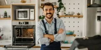 تعمیر بیدردسر لوازم برقی آشپزخانه؛ از ماکروفر تا هود در هوم خانه تعمیر بیدردسر لوازم برقی آشپزخانه؛ از ماکروفر تا هود در هوم خانه