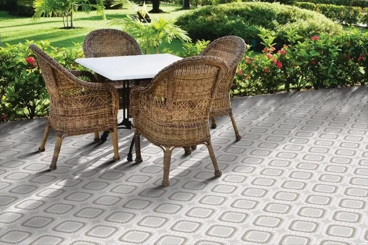 مزایای موزاییک برای کف حیاط