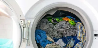 راهکارهای ساده برای جلوگیری از بوی بد ماشین لباسشویی راهکارهای ساده برای جلوگیری از بوی بد ماشین لباسشویی