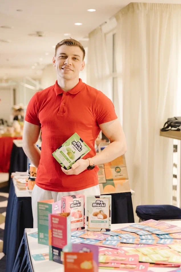 بستنی موچی MoMochi Ice Cream