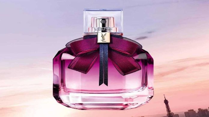 عطر-خنک-زنانه معرفی چند عطر خنک زنانه با پخش بوی بالا