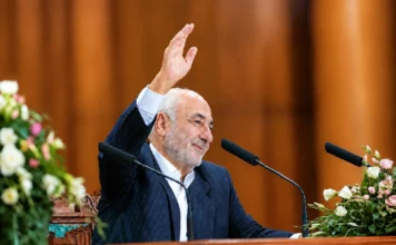 محسن خلیلی؛ مردی که صنعت را به میراثی برای ایران تبدیل کرد محسن خلیلی؛ مردی که صنعت را به میراثی برای ایران تبدیل کرد